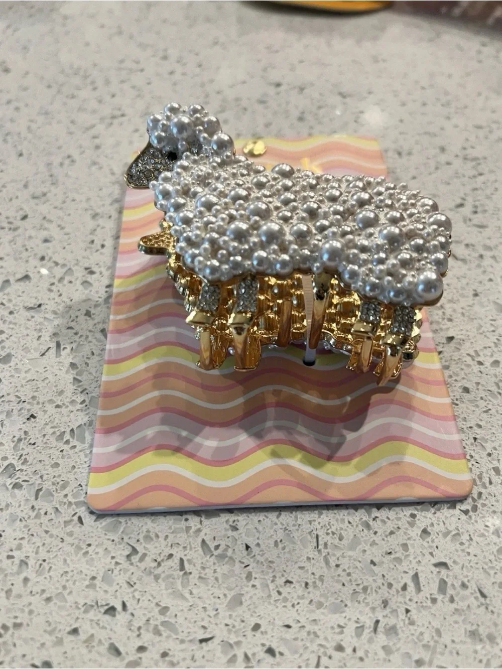 Piper K silver pearl sheep hair clip